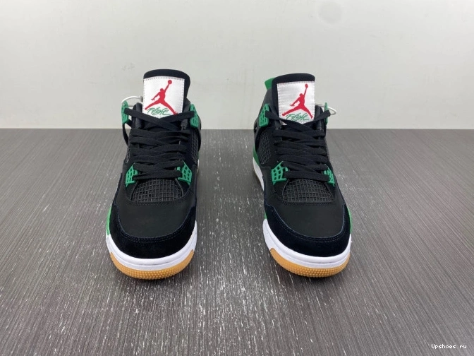 SB Black Green  4 Jordan Retro DR5415-030  0524